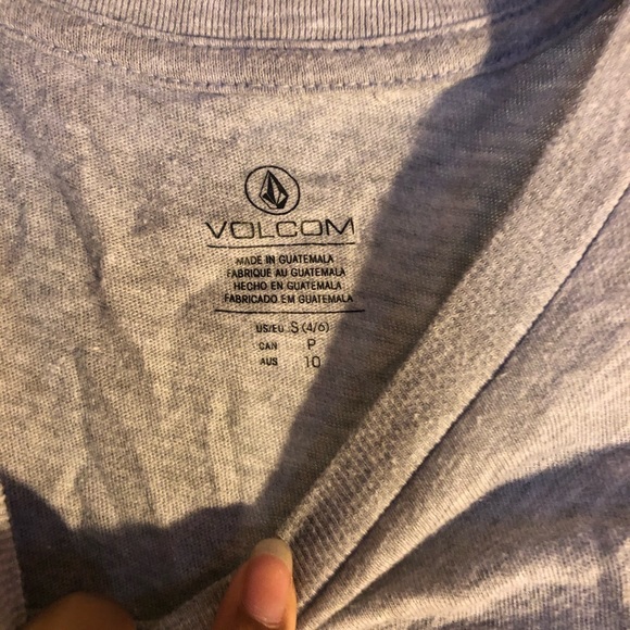 Volcom shirt - Picture 3 of 3